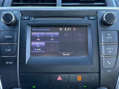 2017 Toyota Camry SE