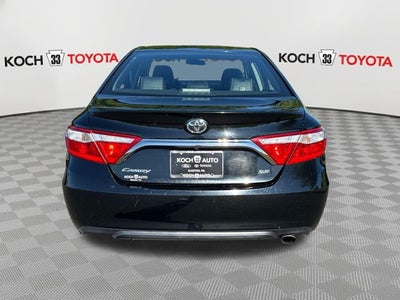 2017 Toyota Camry SE