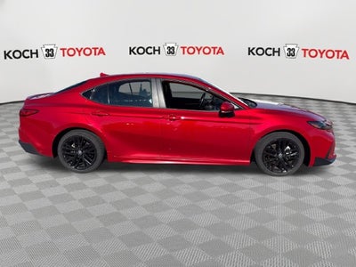 2025 Toyota Camry SE