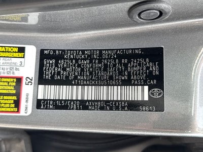 2025 Toyota Camry SE