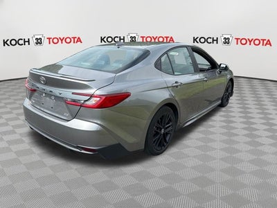 2025 Toyota Camry SE