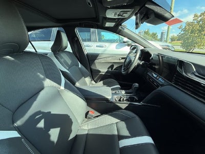 2025 Toyota AWD Camry SE