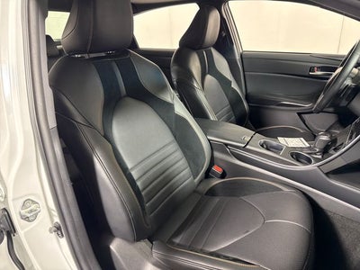 2020 Toyota Avalon Hybrid XSE