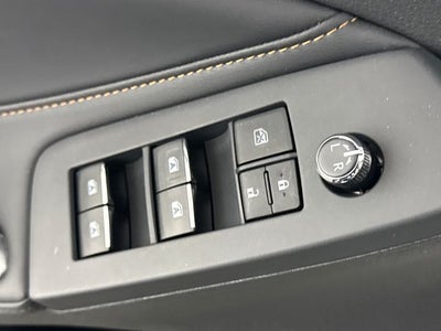 2020 Toyota Avalon Hybrid XSE