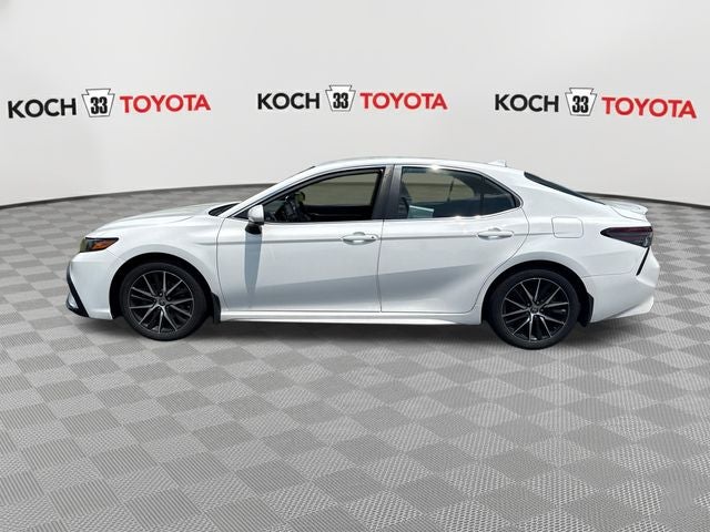 2021 Toyota Camry SE
