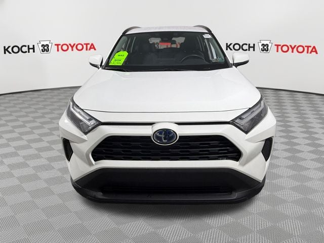 2022 Toyota RAV4 Hybrid XLE