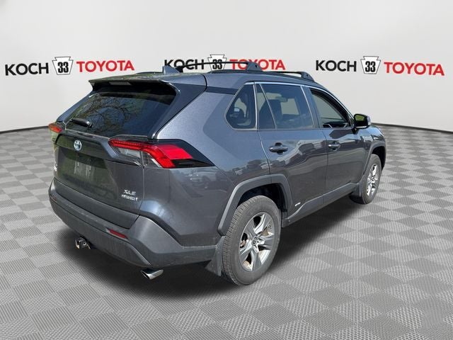 2022 Toyota RAV4 Hybrid XLE