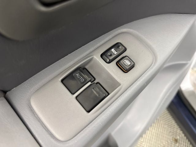 2002 Toyota Sienna LE