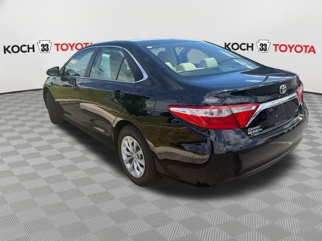 2016 Toyota Camry LE
