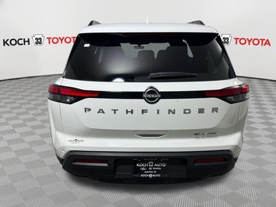 2024 Nissan Pathfinder SV