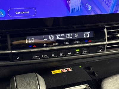 2025 Toyota Sienna Woodland Edition 7 Passenger