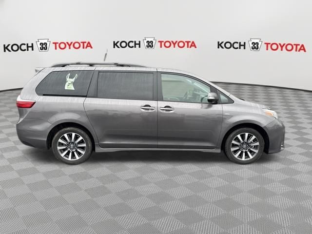 2019 Toyota Sienna Limited Premium 7 Passenger