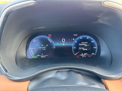 2023 Toyota Highlander Hybrid Platinum