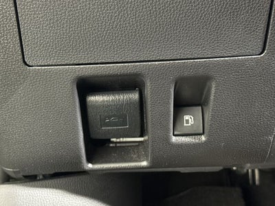 2023 Toyota Highlander Hybrid Platinum