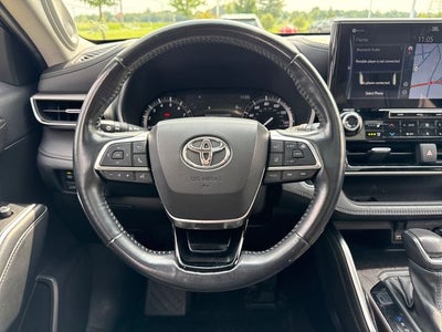 2021 Toyota Highlander Platinum