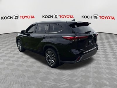 2021 Toyota Highlander Platinum
