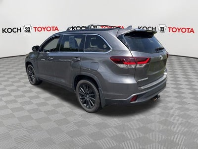 2019 Toyota Highlander SE
