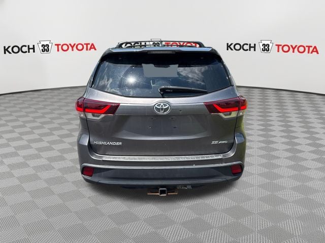 2019 Toyota Highlander SE