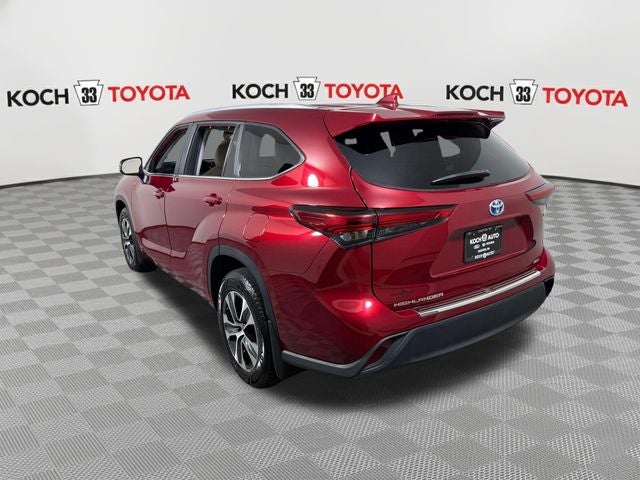 2023 Toyota Highlander Hybrid XLE
