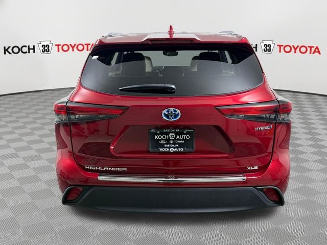 2023 Toyota Highlander Hybrid XLE