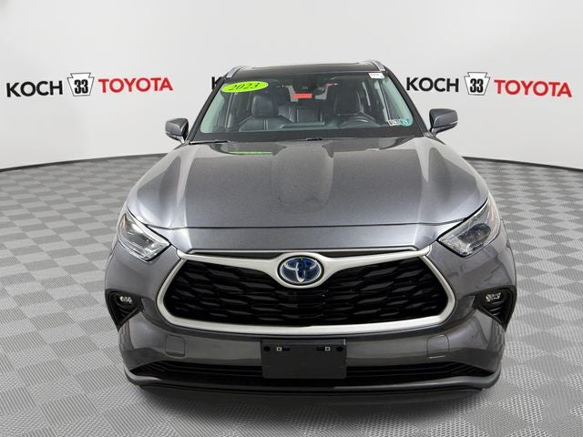 2023 Toyota Highlander Hybrid XLE