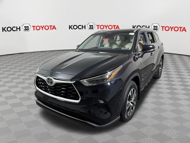 2023 Toyota Highlander XLE