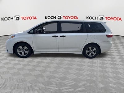 2019 Toyota Sienna L 7 Passenger