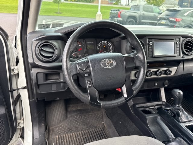 2017 Toyota Tacoma SR
