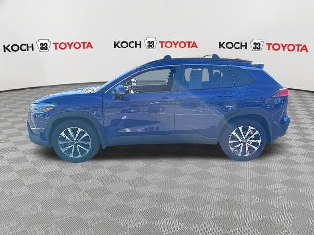2023 Toyota Corolla Cross XLE
