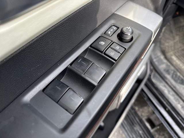 2024 Toyota Sequoia Capstone