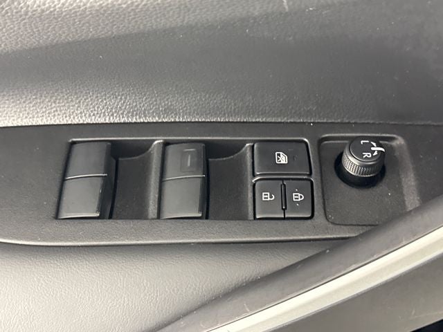 2025 Toyota Corolla Hybrid SE