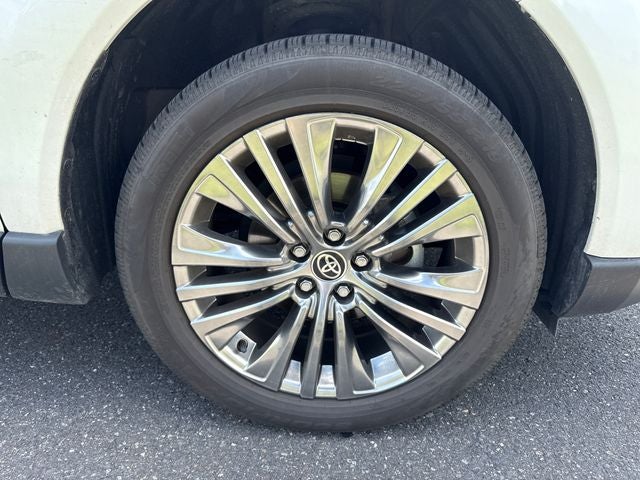 2024 Toyota Venza XLE