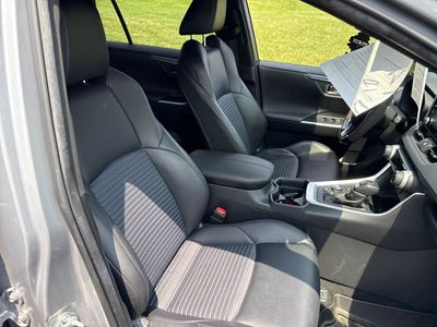 2019 Toyota RAV4 Hybrid XSE