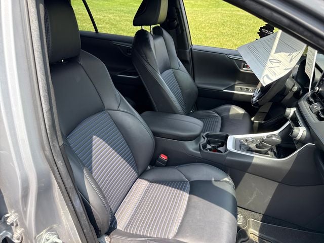 2019 Toyota RAV4 Hybrid XSE
