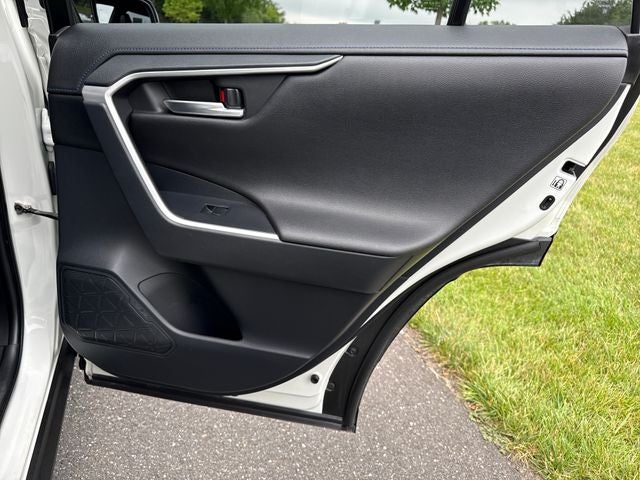 2019 Toyota RAV4 Hybrid XSE