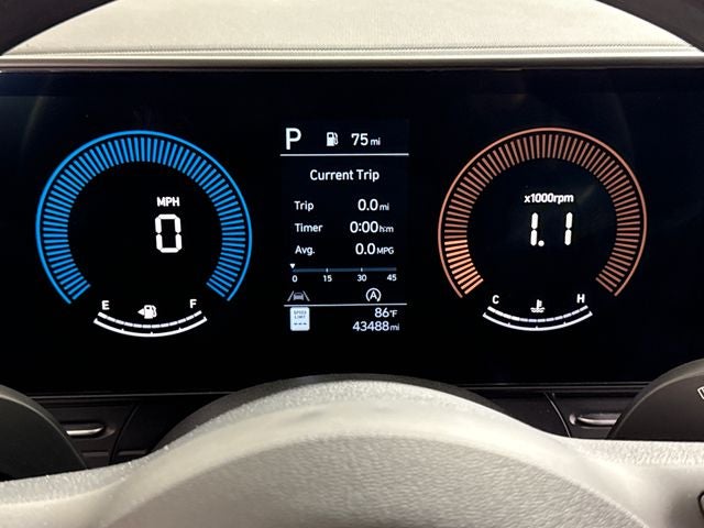 2025 Hyundai Kona SE