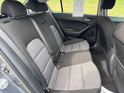 2016 Kia Forte5 LX