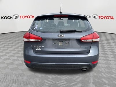 2016 Kia Forte5 LX