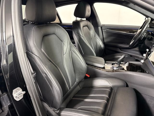 2017 BMW 5 Series 540i xDrive