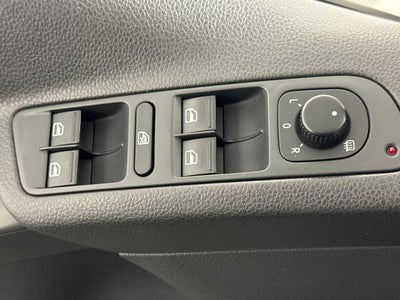 2013 Volkswagen Tiguan S 4Motion