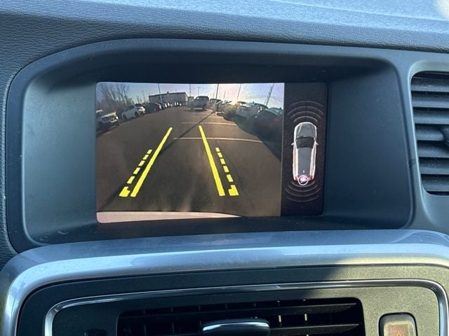 2018 Volvo V60 Cross Country T5