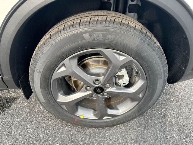 2026 Ford Escape Hybrid ST-Line Select