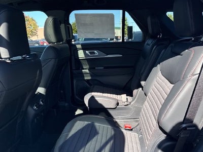 2027 Ford Explorer ST-Line