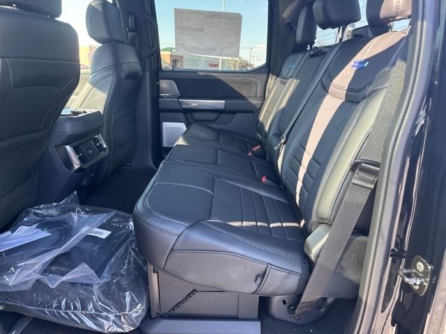 2026 Ford F-450SD Platinum DRW