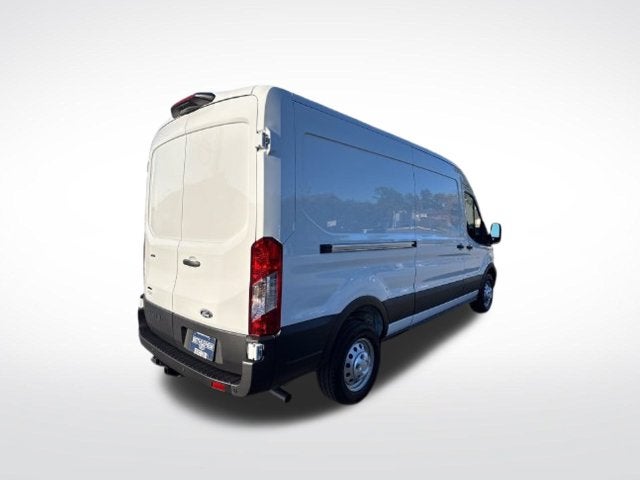 2027 Ford Transit-250 Base