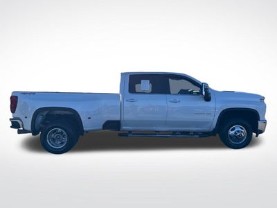 2022 Chevrolet Silverado 3500HD LTZ