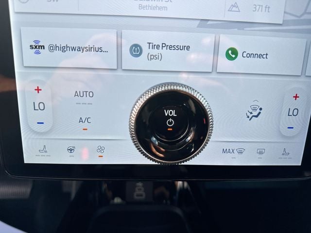 2025 Ford Mustang Mach-E Premium - Photo 19