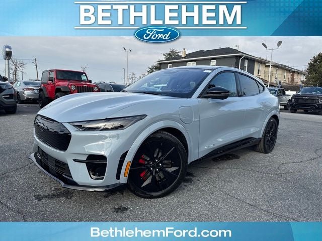 2025 Ford Mustang Mach-E GT