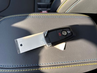 2026 Ford Maverick Lobo Standard