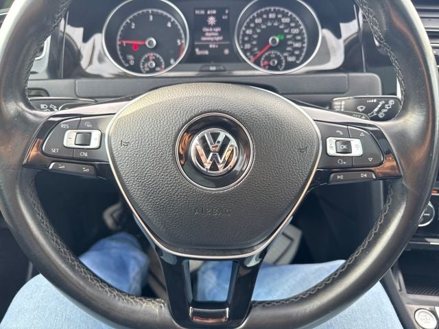 2015 Volkswagen Golf TDI SEL 4-Door